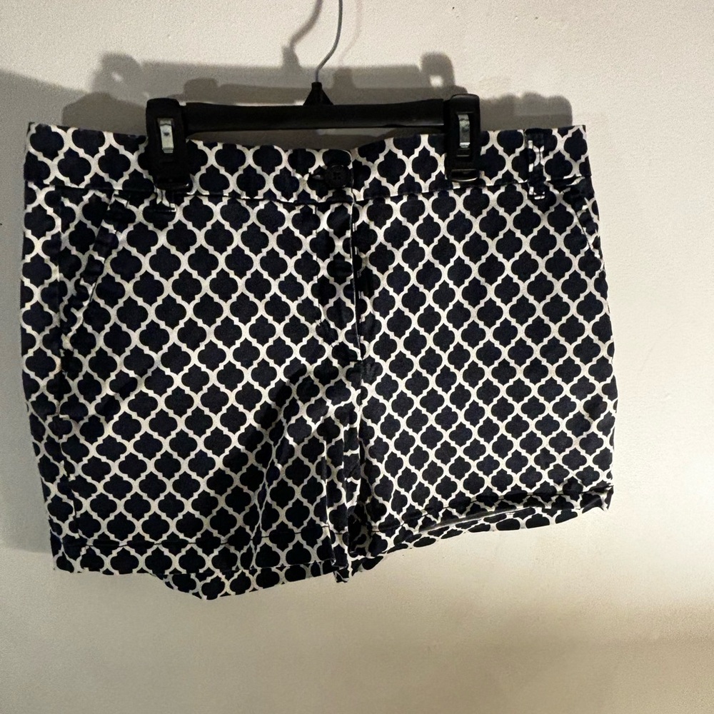 GAMEDAY!!! Crown and Ivy navy blue shorts